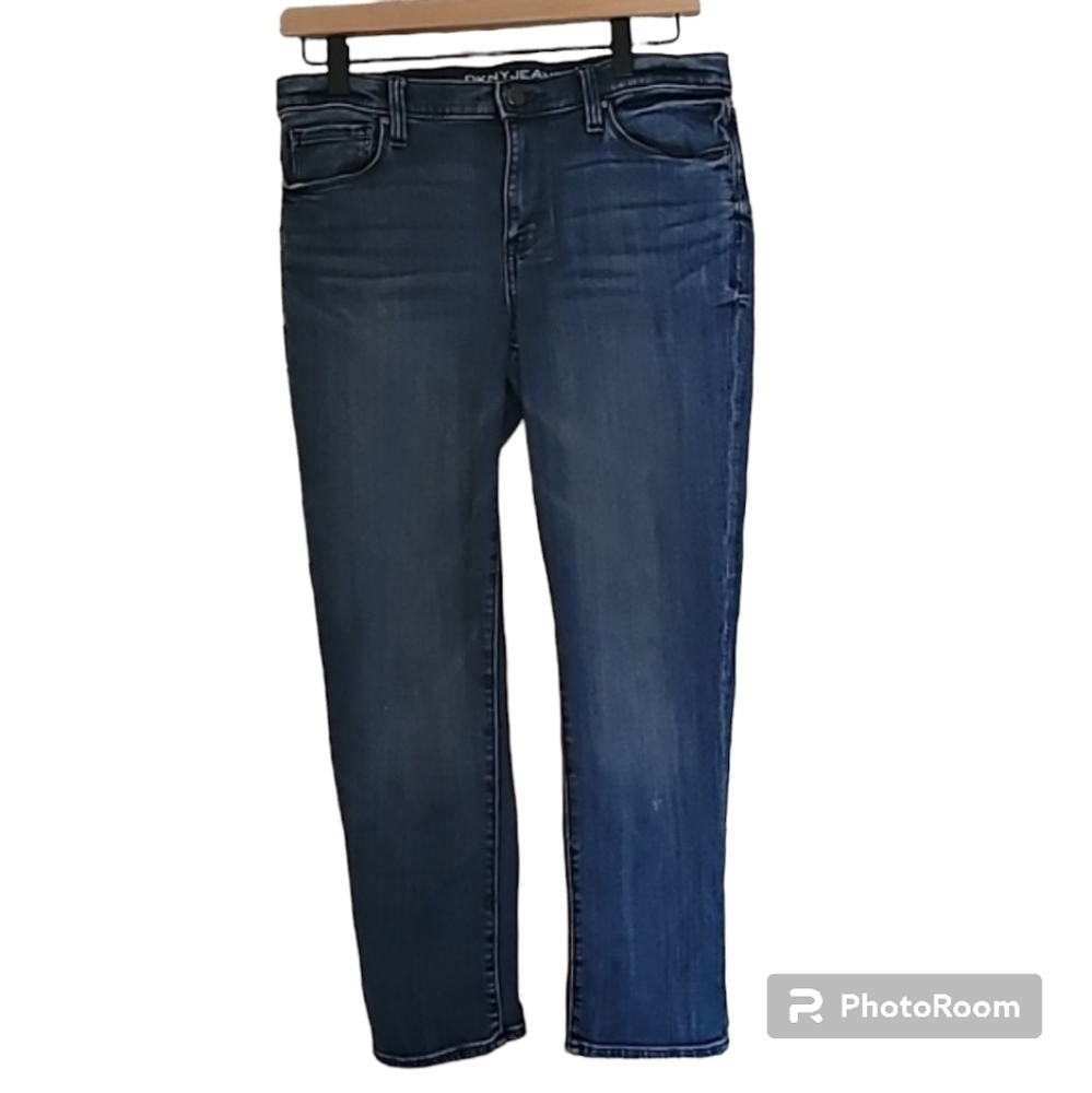 Dkny straight leg jeans size 6